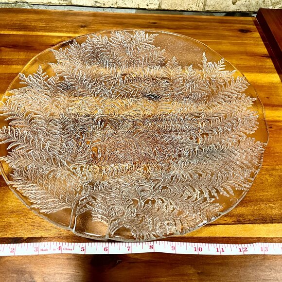 Vintage Mikasa Hoya 14" Crystal Round Lacy Fern Glass Serving Platter - Picture 2 of 3